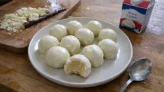 Weisse Truffes mit Vanille – cremige Trüffelpralinen mit knackigem Überzug